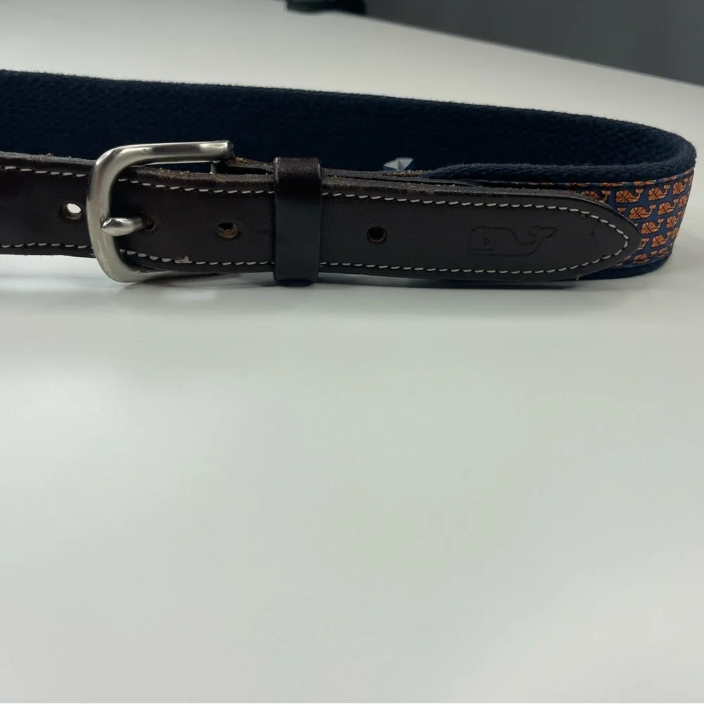 Vineyard Vines Classic Canvas and Leather Whale Basketball‎ Kids Belt size 26